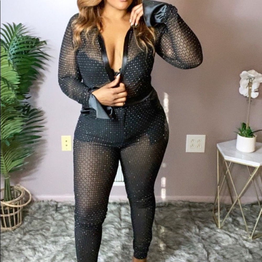 I'm Full Of Finesse Bodysuit Set - Picture 2 of 6